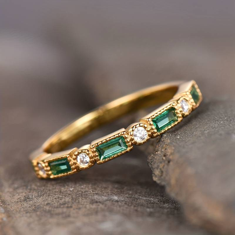 Emerald Crystal Band Ring - Emilia
