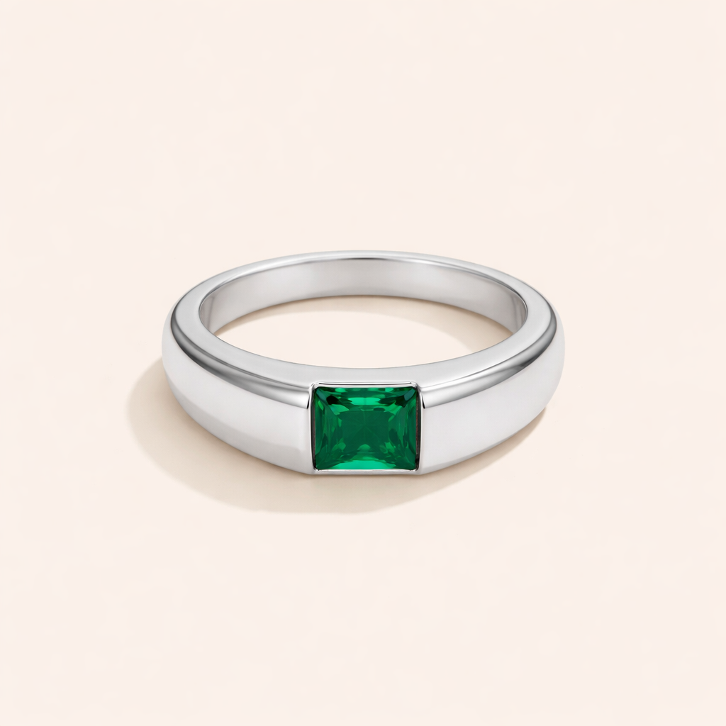 Emerald Solitaire Band Ring