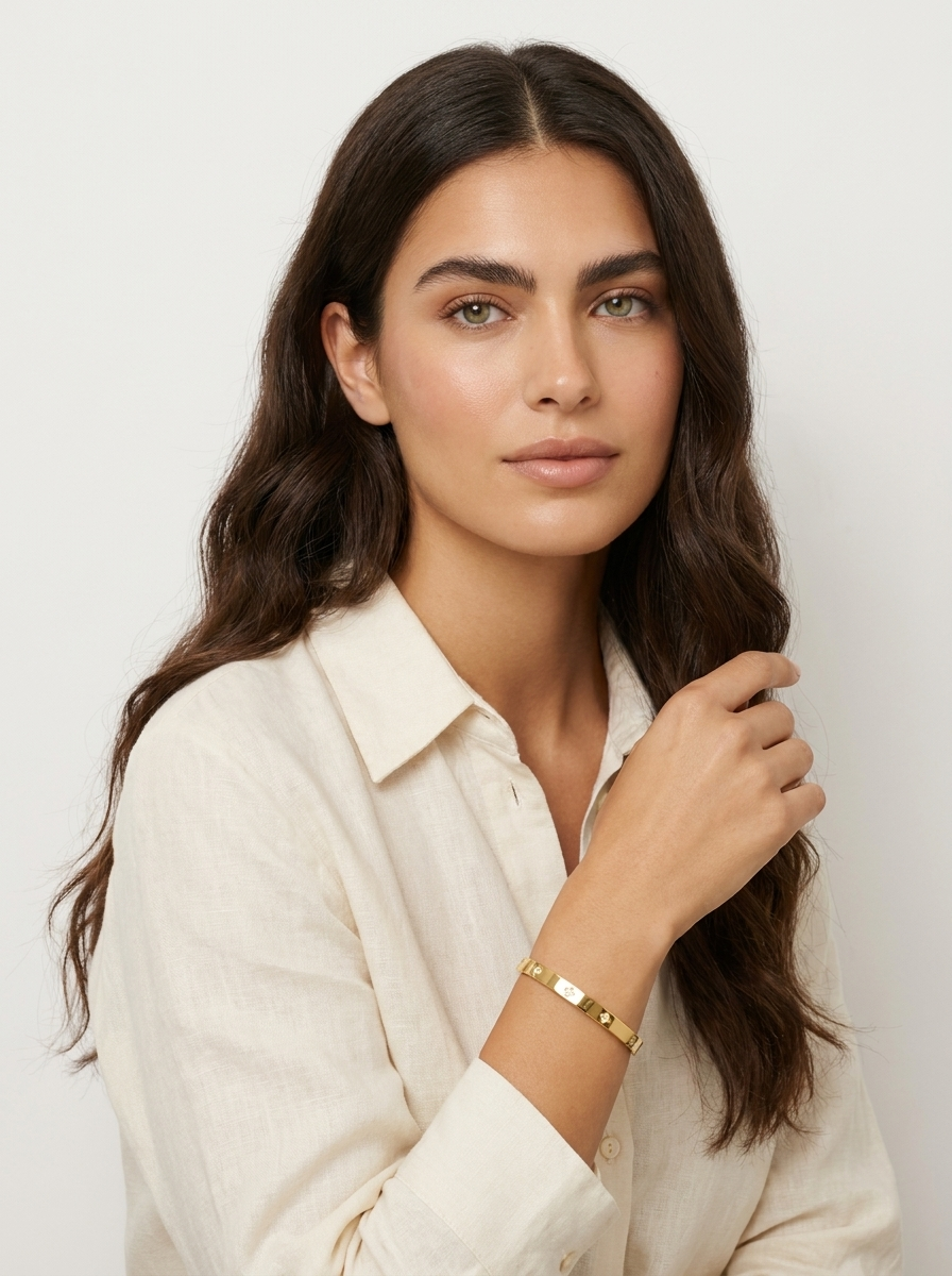 Knot Stud Earrings Gold
