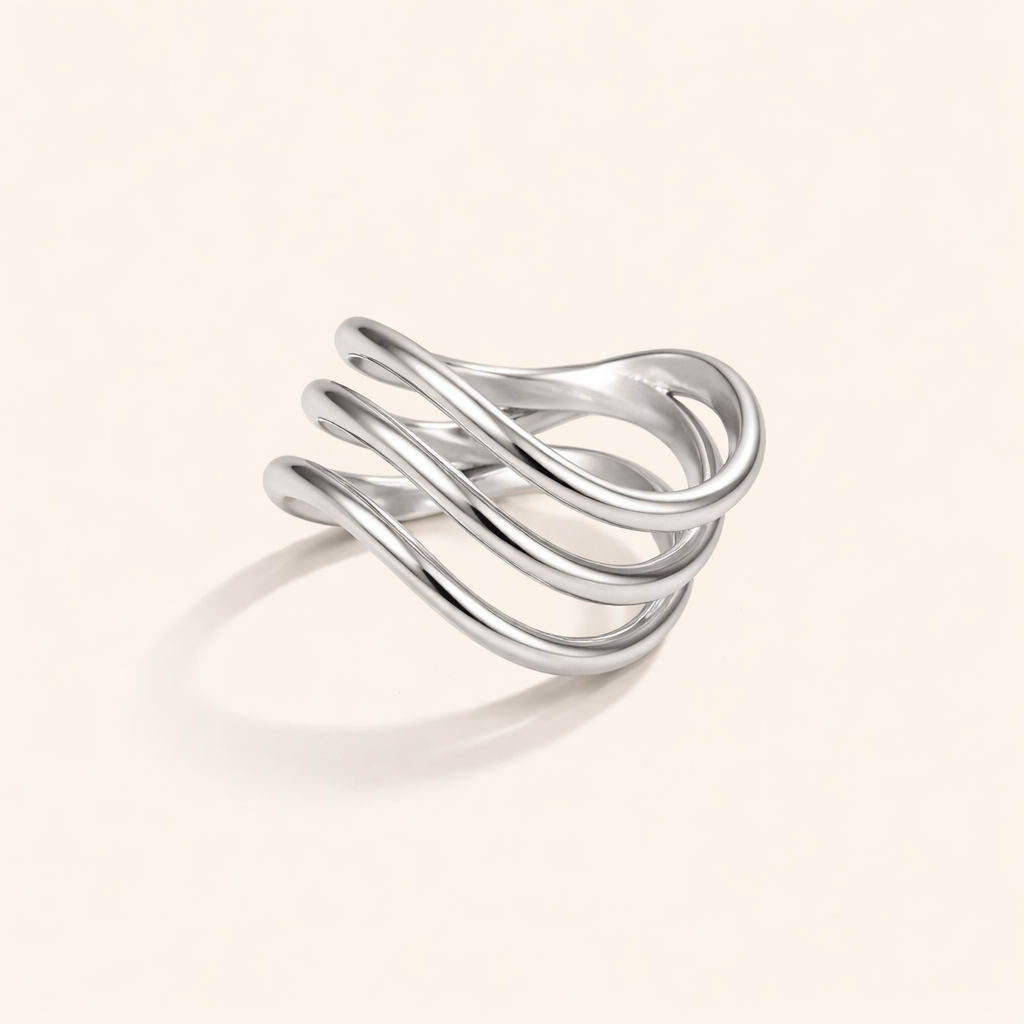 Minimal Triple Wave Ring