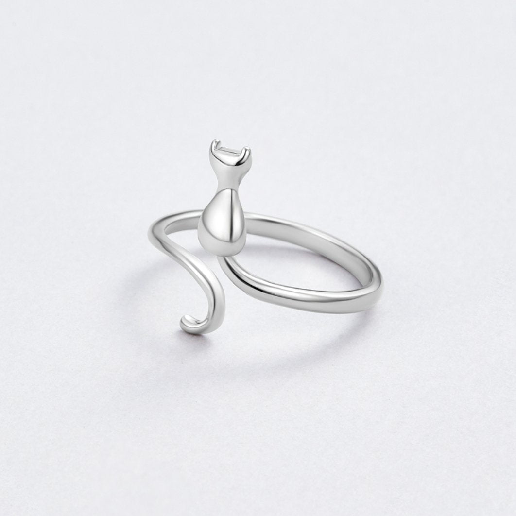 Minimalist Cat Tail Ring