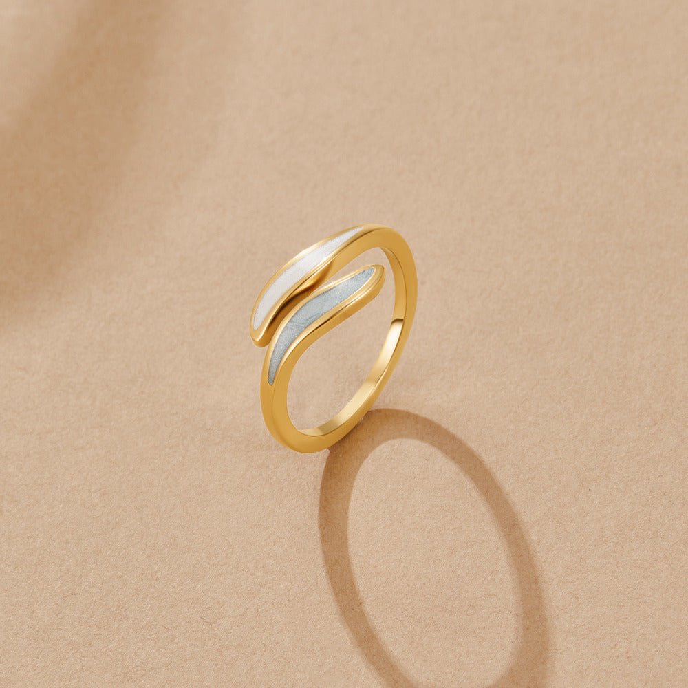 Two-Tone Wave Ring