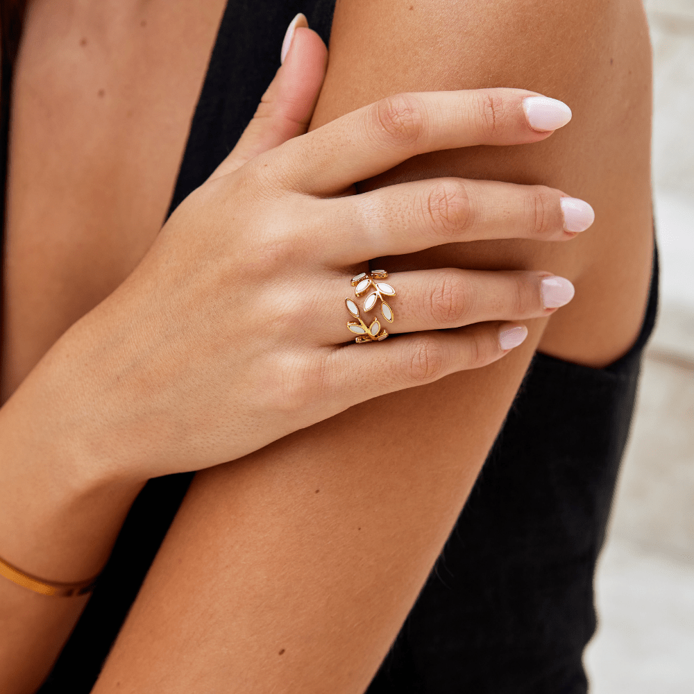Botanical Leaf Open Ring