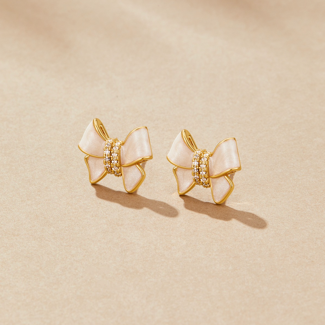 Bow Stud Earrings Gold