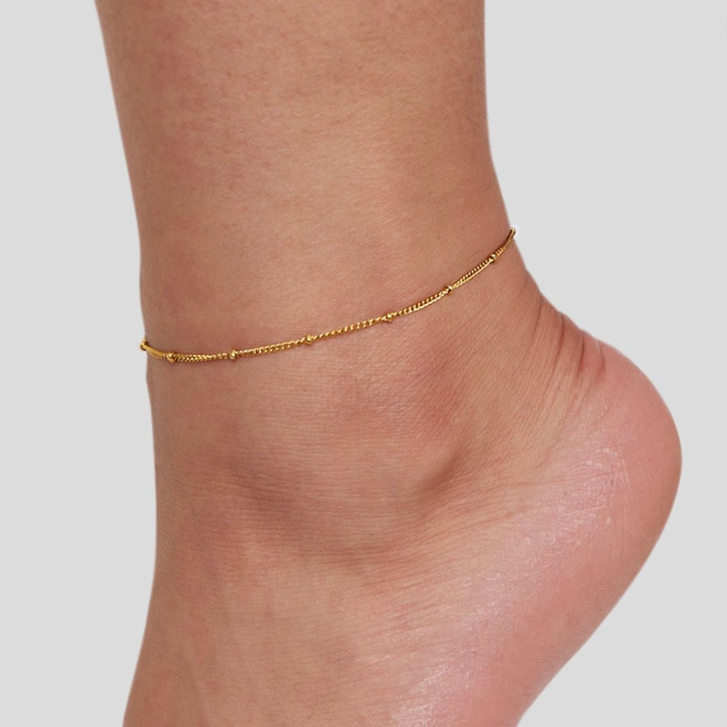 Delicate Gold Beaded Bracelet