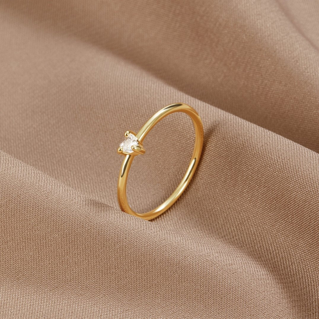 Delicate Heart Solitaire Ring