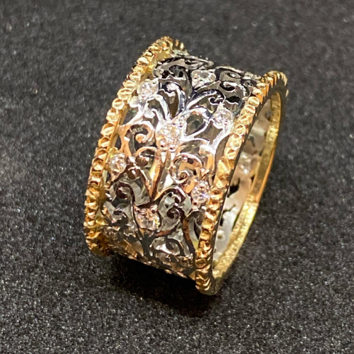 Filigree Crystal Band Ring