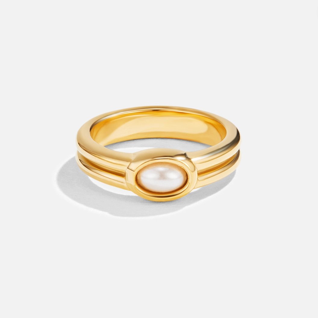 Gold Pearl Signet Ring