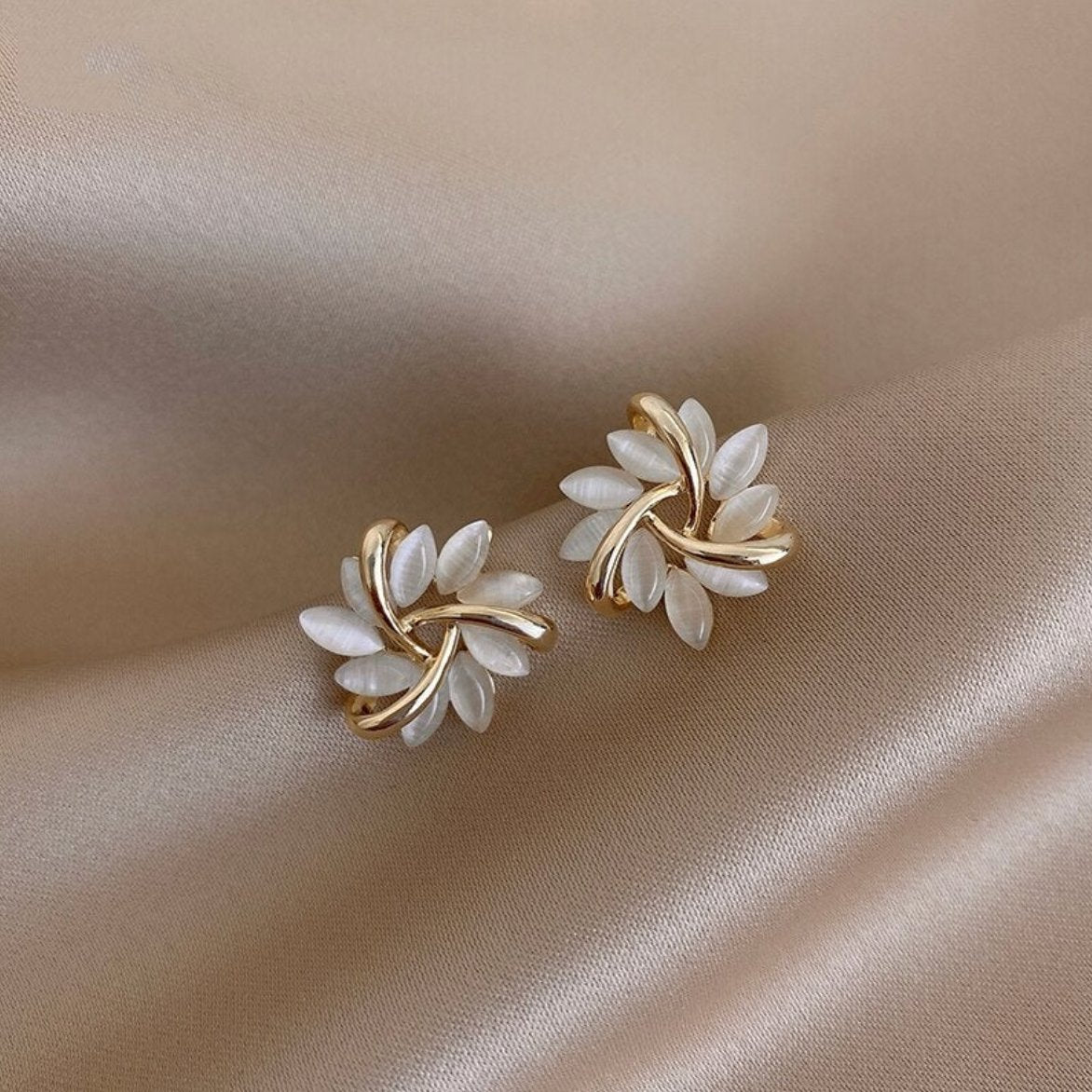 Gold Stud Earring Set