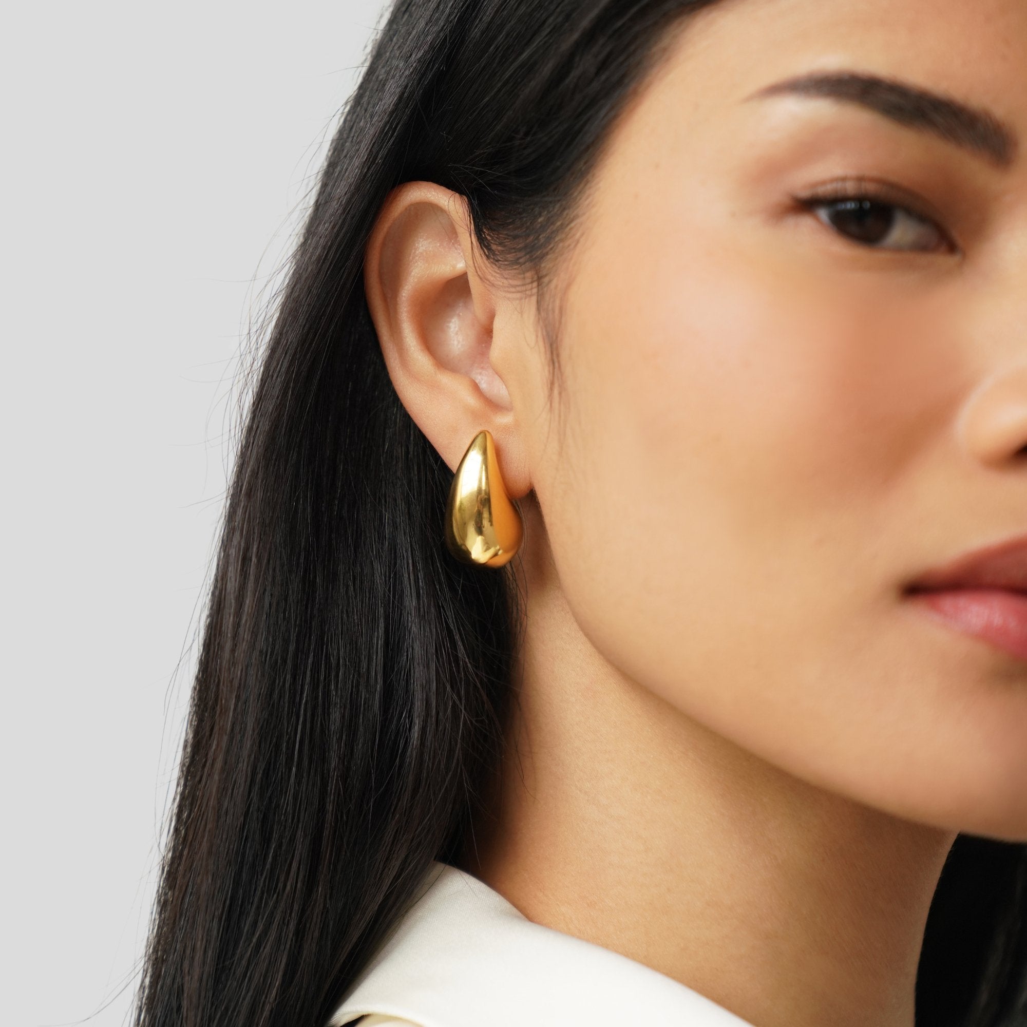 Gold Teardrop Earrings