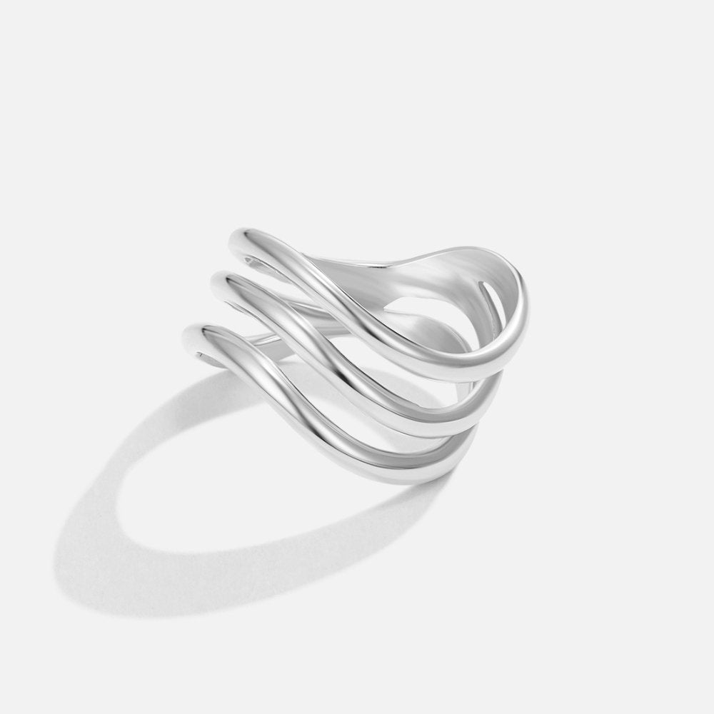 Minimal Triple Wave Ring