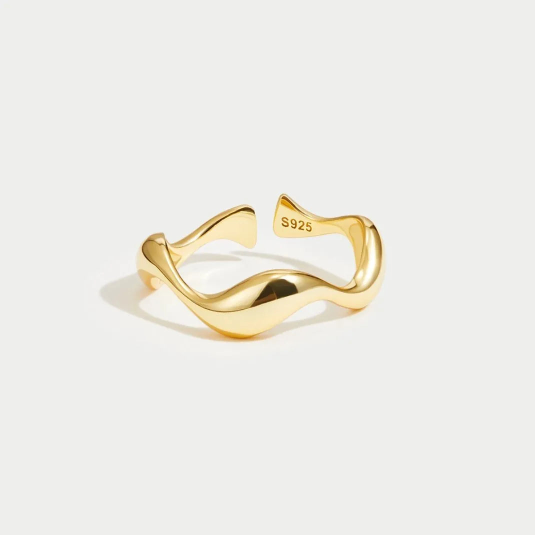 Minimalist Open Ring - Luna
