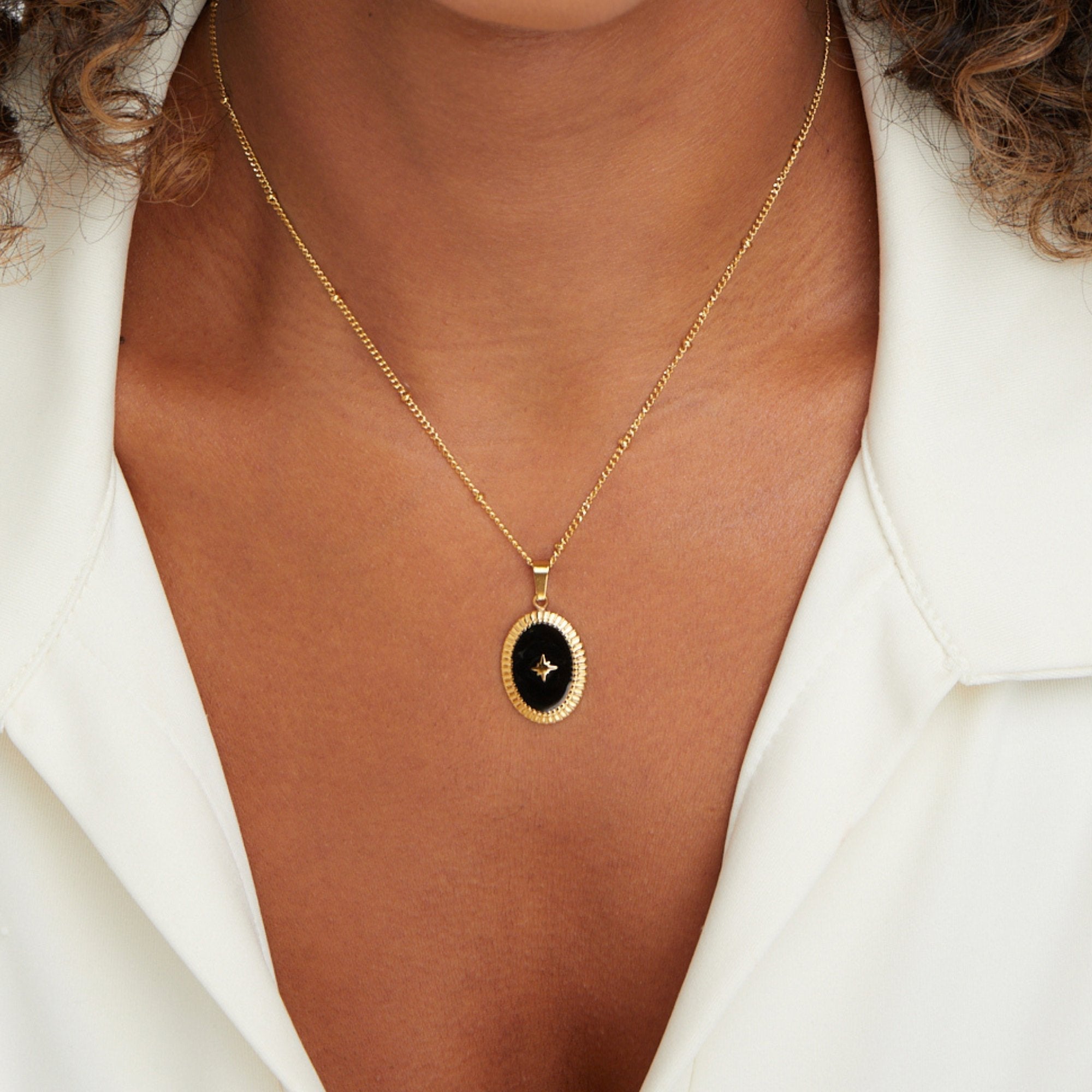 Oval Pendant Necklace