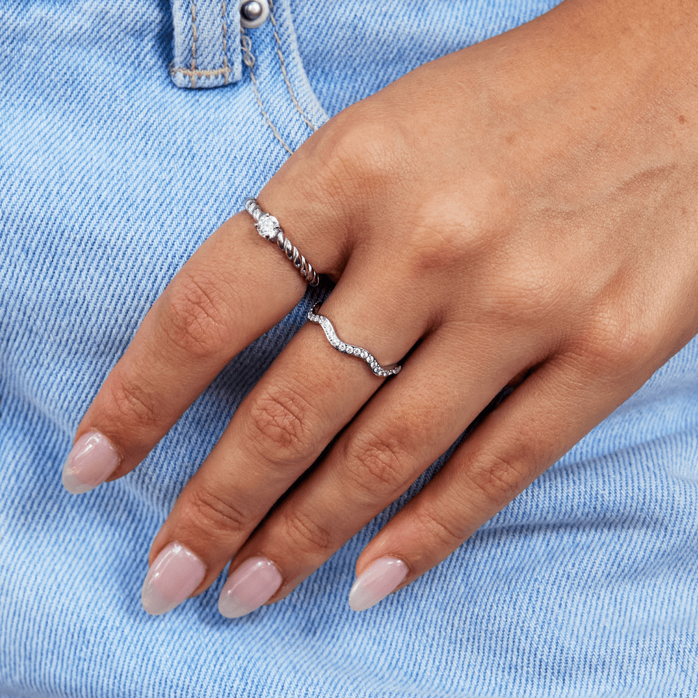 Sparkling Wave Band Ring