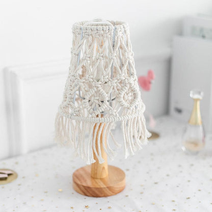 Cream macramé table lamp with fringe detail